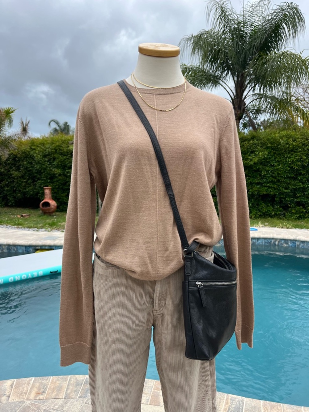 Margot Black Leather Crossbody/Shoulder Bag - Picture 3 of 15